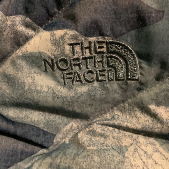 The North Face Vest With Blue Camouflage Design - Picture 5 of 6